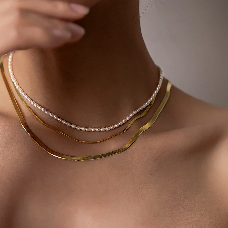 Mia – Collier à Perles Élégant