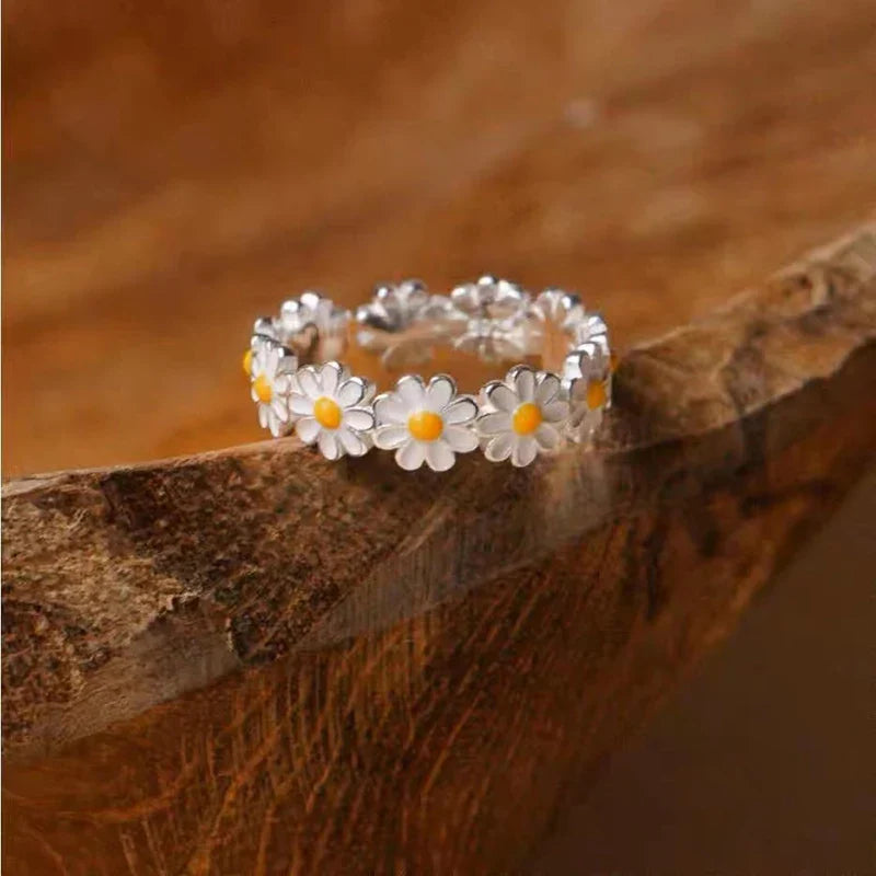 Daiselle – Bague Marguerite Soleil Élégante