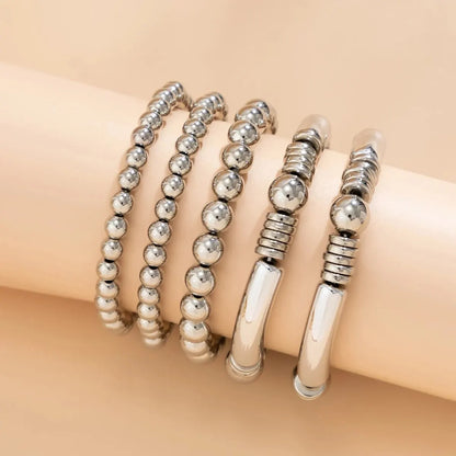 Mira – Ensemble de 5 Bracelets Perlés Empilables