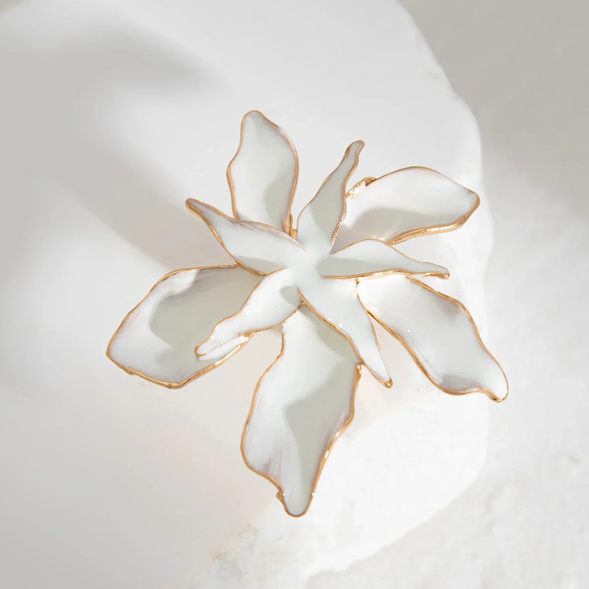 Stacey – Bague Fleur Sauvage Windsong
