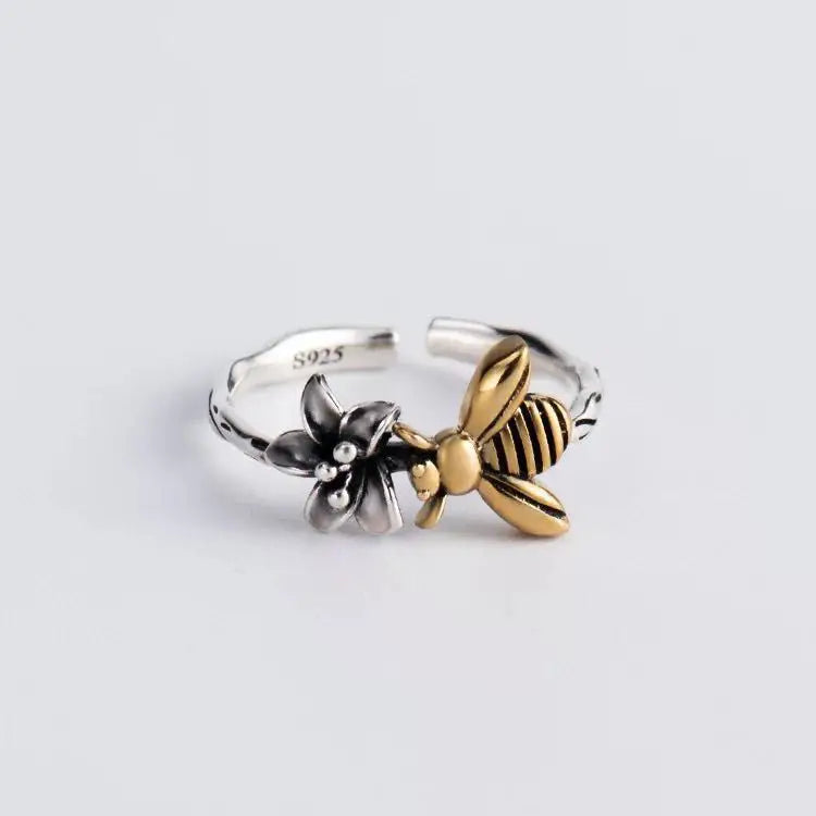 Avie – Bague Abeille Miel Éclatante