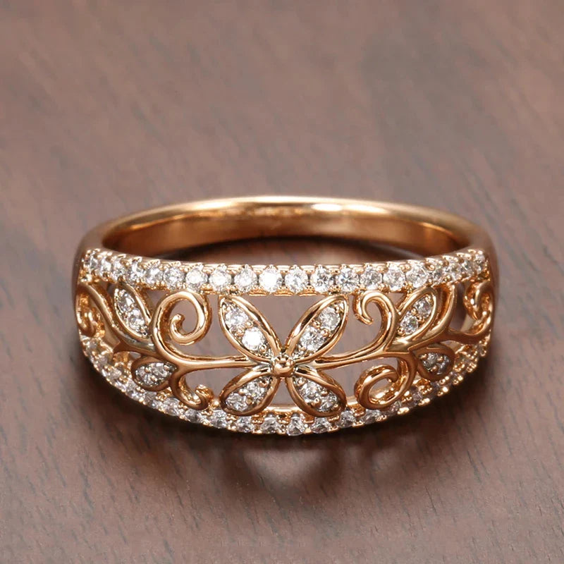 Athisa – Bague Florale en Cristal Éclatant