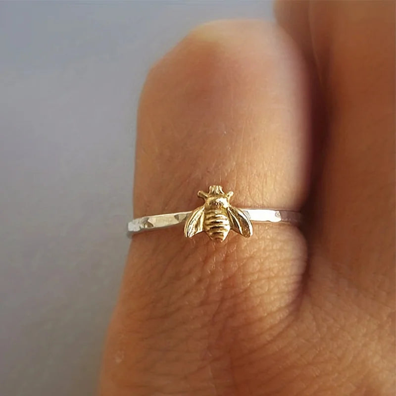 Meliora – Bague Abeille d’Amour