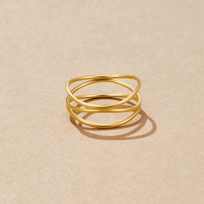 Amara – Bague Boucle Infinie Dorée