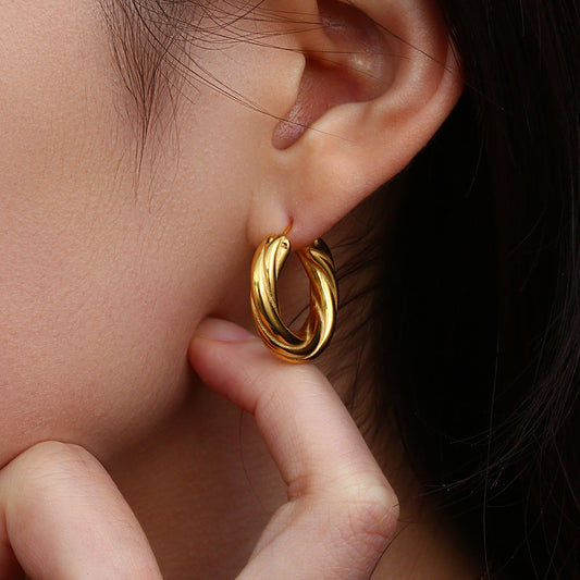 Marie – Boucles d’Oreilles Créoles Torsadées