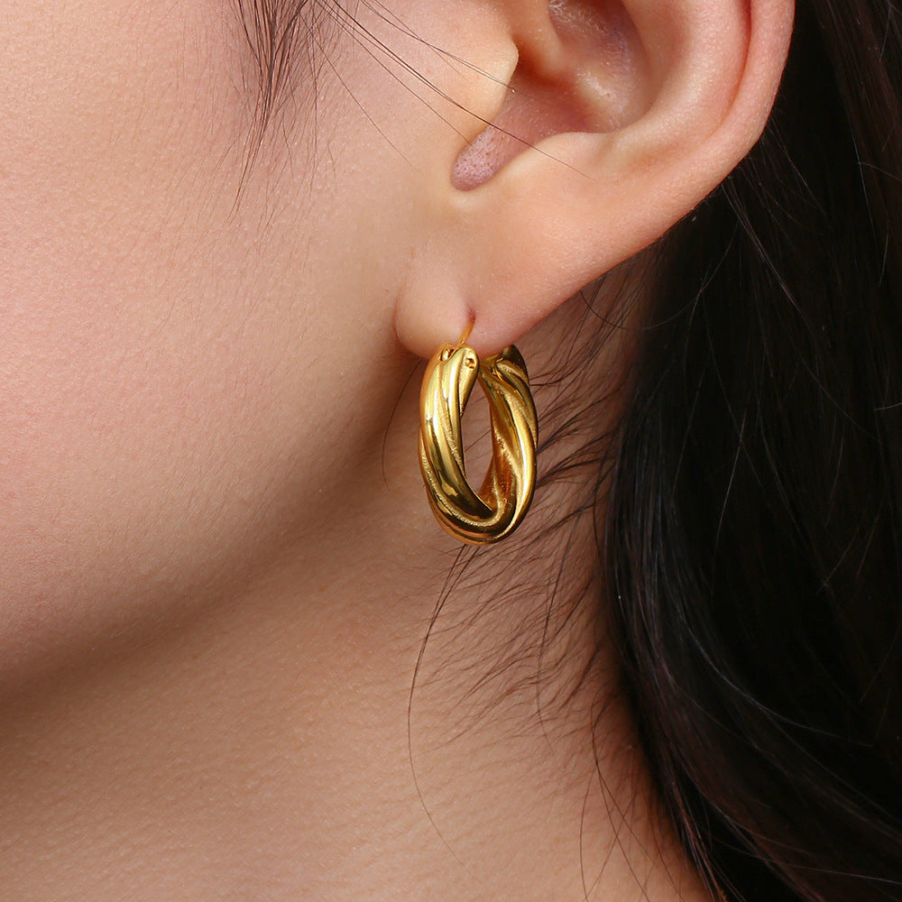 Marie – Boucles d’Oreilles Créoles Torsadées