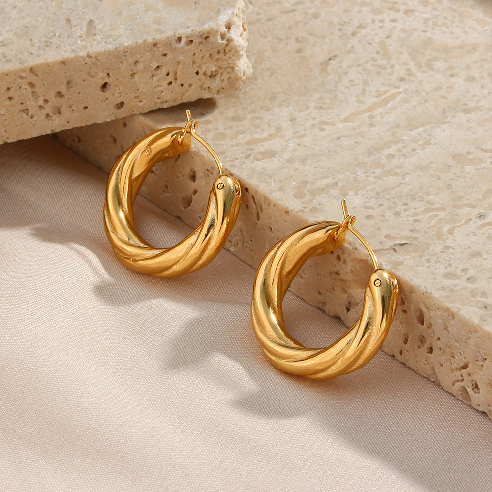 Marie – Boucles d’Oreilles Créoles Torsadées