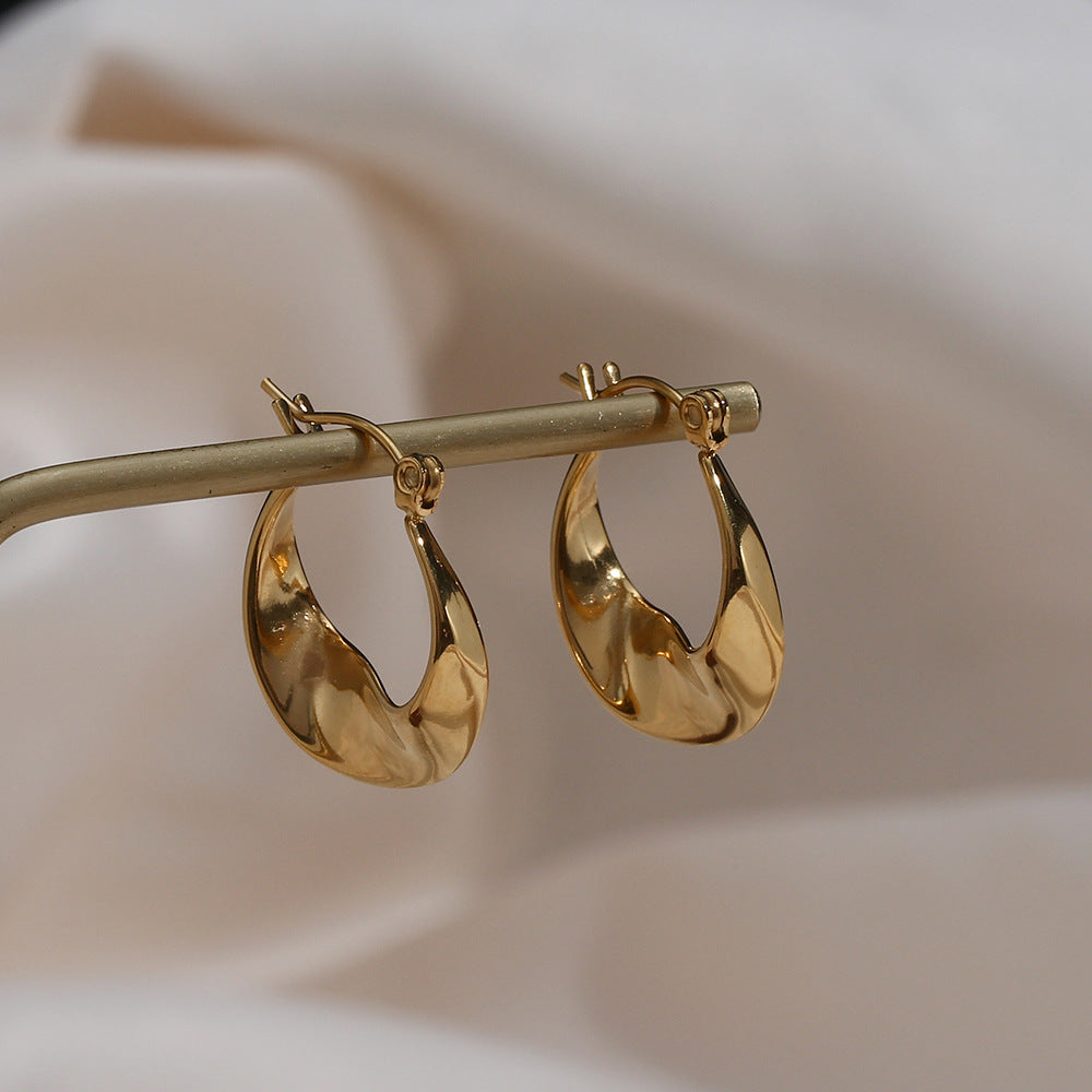 Serena – Boucles d’Oreilles Créoles Irrégulières