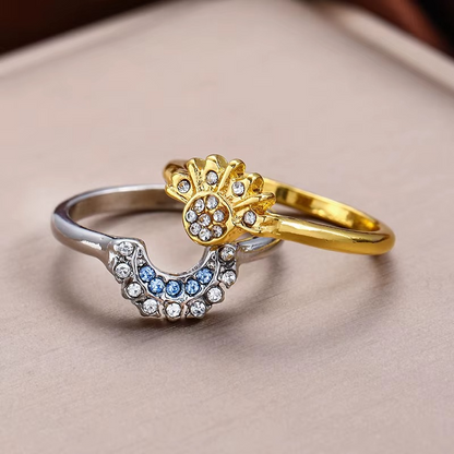 Reina – Bague Lune et Diamants Bleus Élégants
