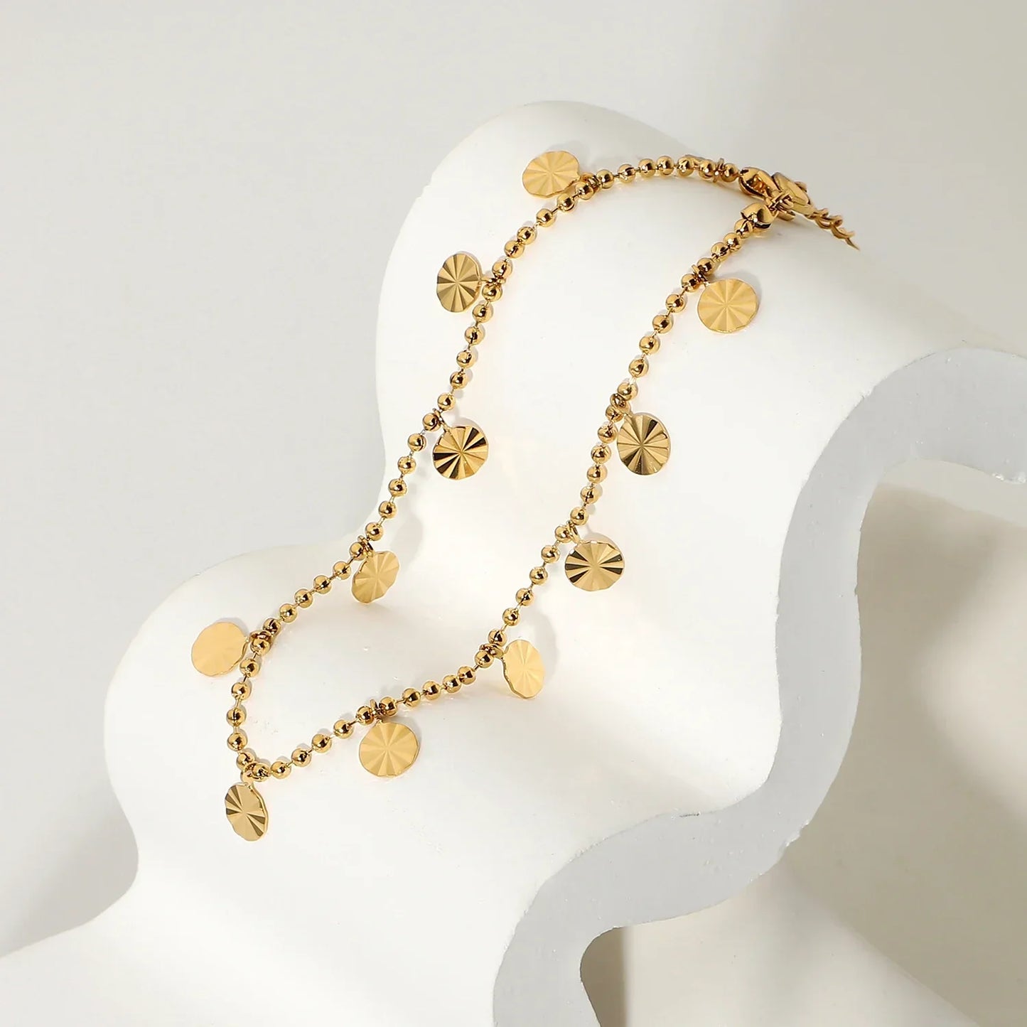 Nina – Bracelet de Cheville Doré