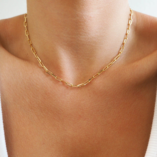 Xyriel – Collier Simple et Élégant à Une Seule Couche