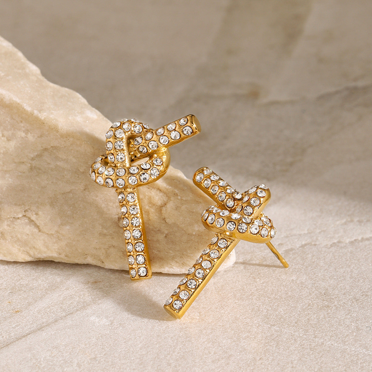 Sophia – Boucles d’Oreilles Nœud Élégantes