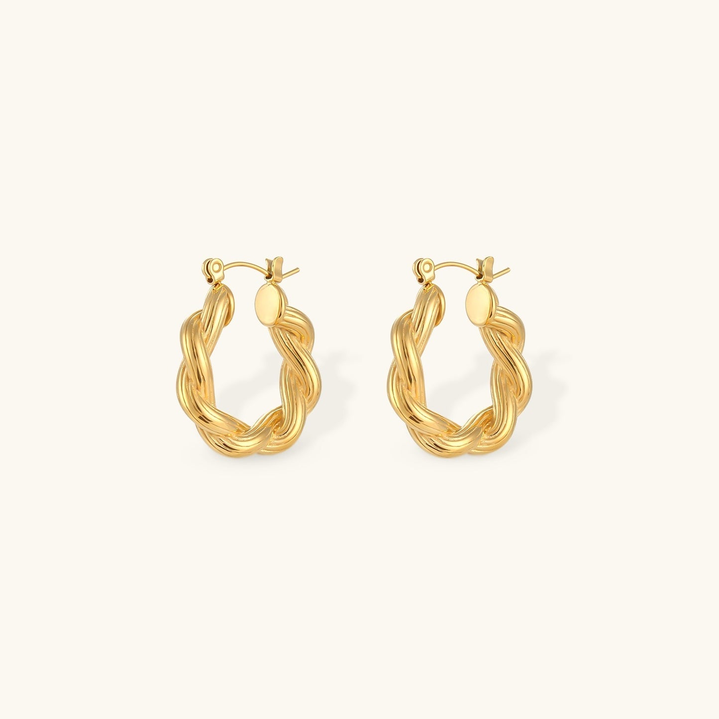 Harmonie – Boucles d’Oreilles Twist Élégantes
