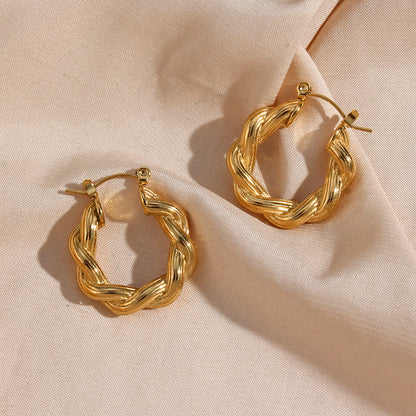 Harmonie – Boucles d’Oreilles Twist Élégantes