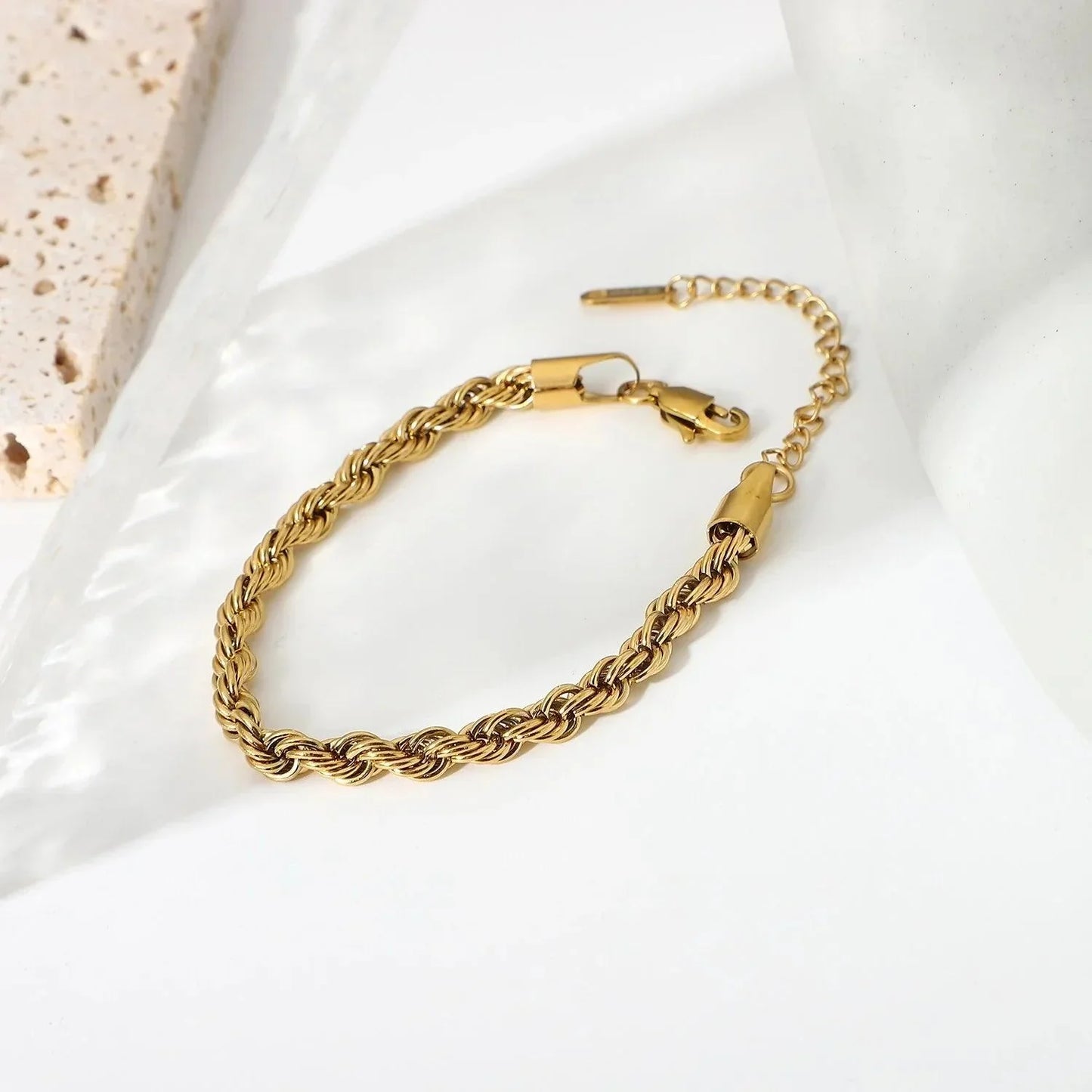 Frankie – Bracelet Corde Torsadée Élégant
