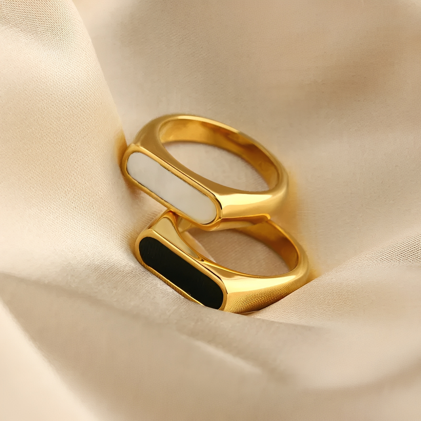 Lany – Bague Géométrique Vintage Nacre Blanche