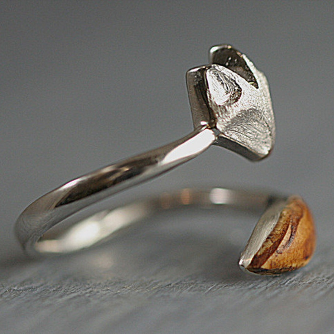 Bague ajustable en bois avec tête de renard - Bague en argent avec tête de renard