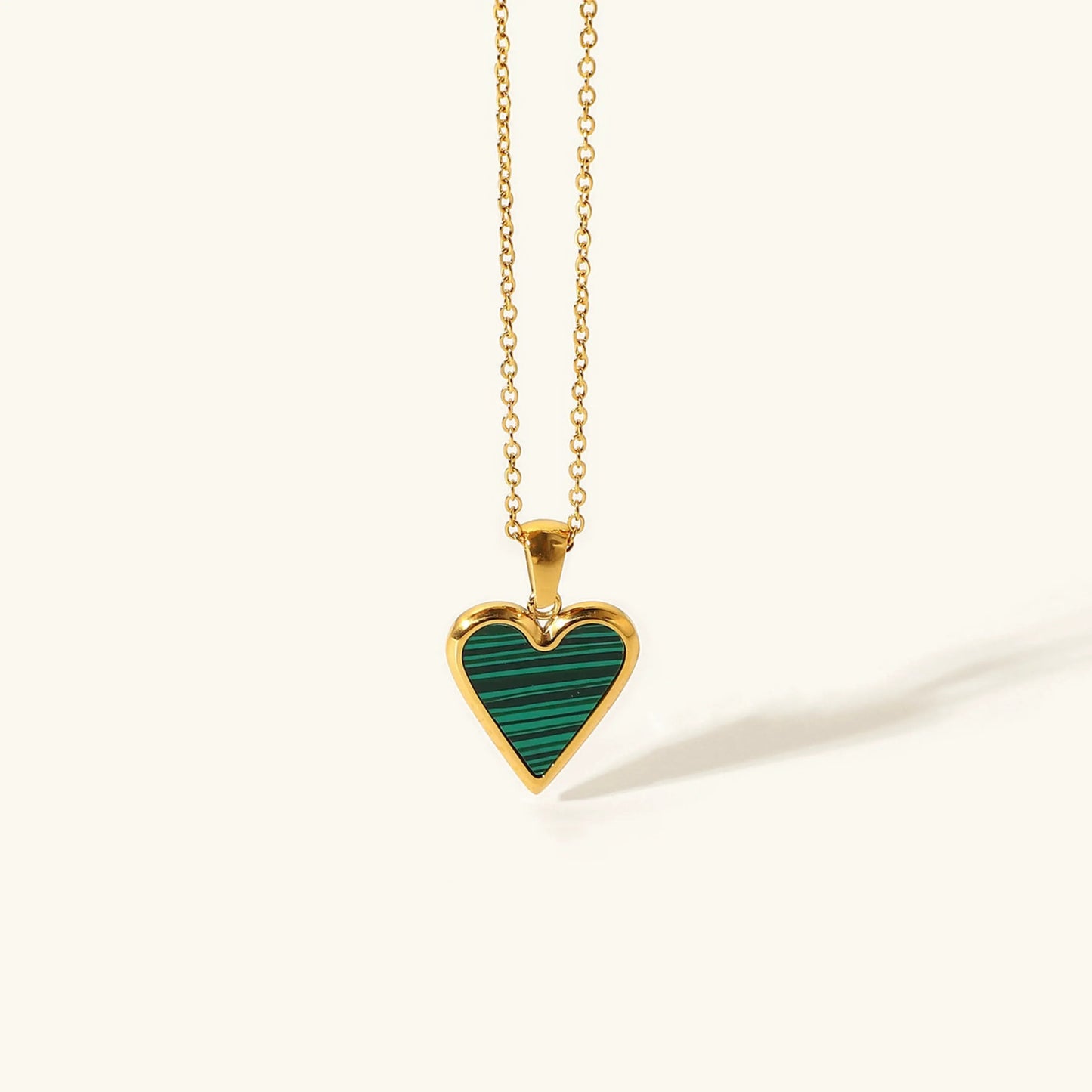 Blythe – Collier Cœur Élégant