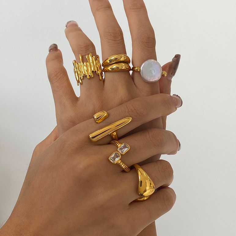 Lora – Bague Luxe Léger Haut de Gamme