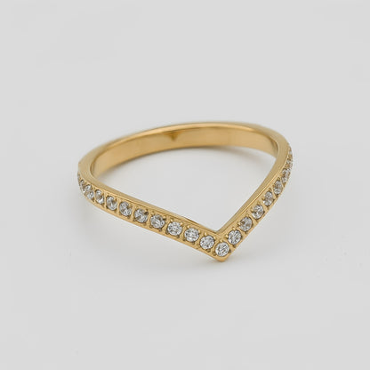 Vania – Bague Diamant en V au Design Élancé