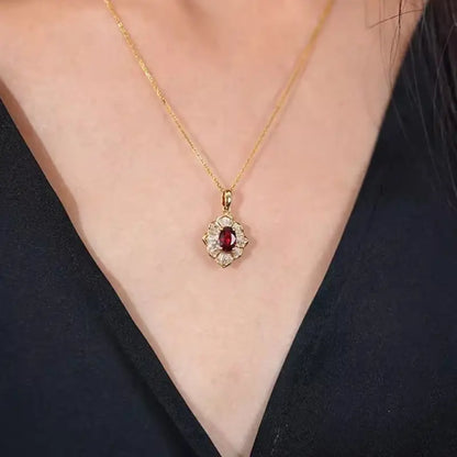 Kavella – Collier Doré Élégant