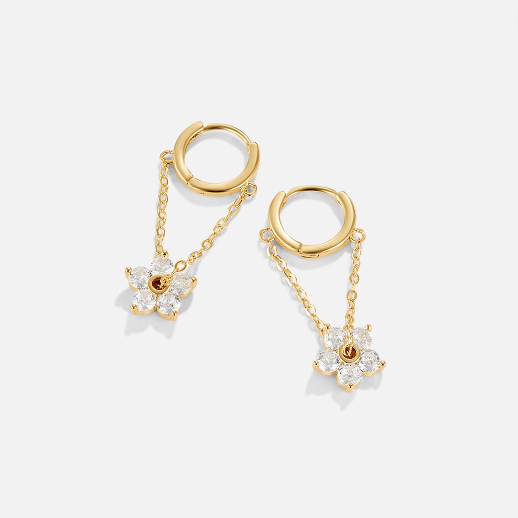 Rhea – Boucles d’Oreilles Pétales de Cristal