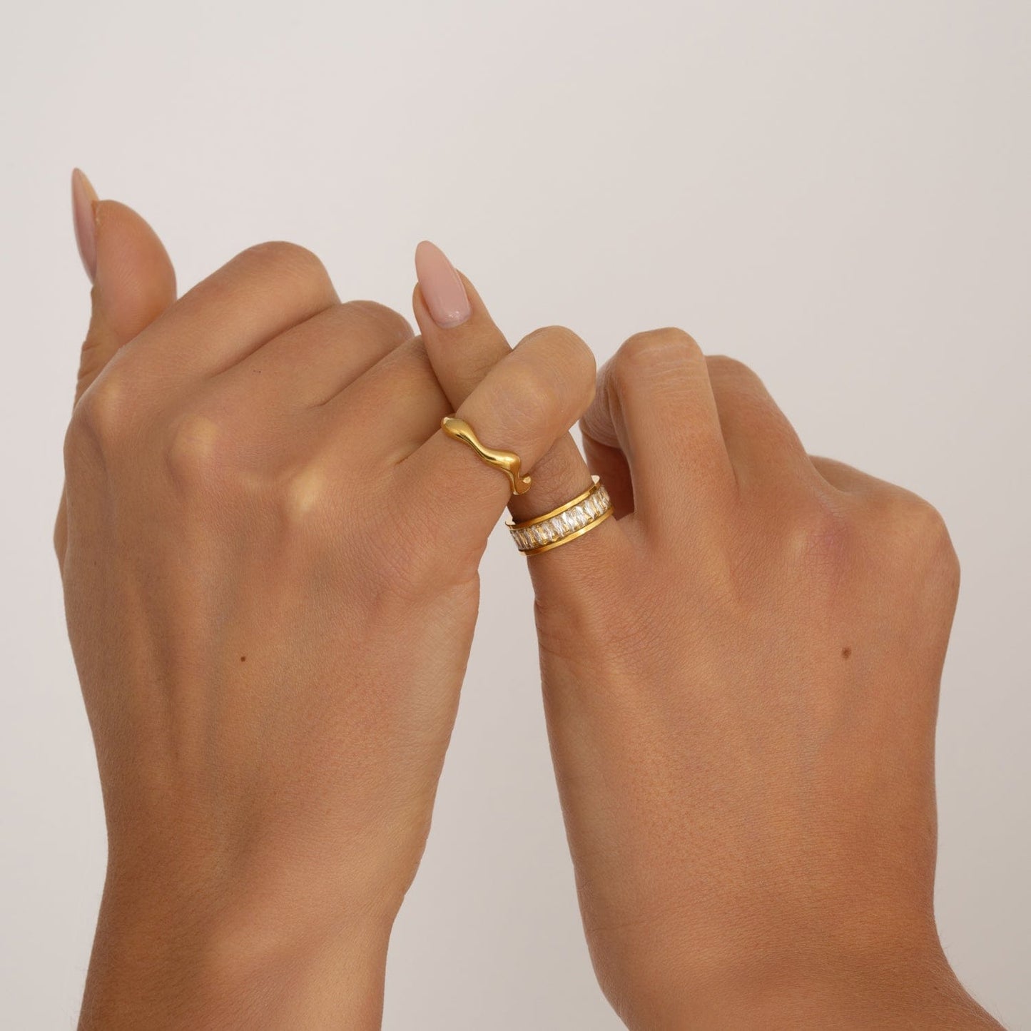 Klarissa – Bague Diamantée en Acier Inoxydable