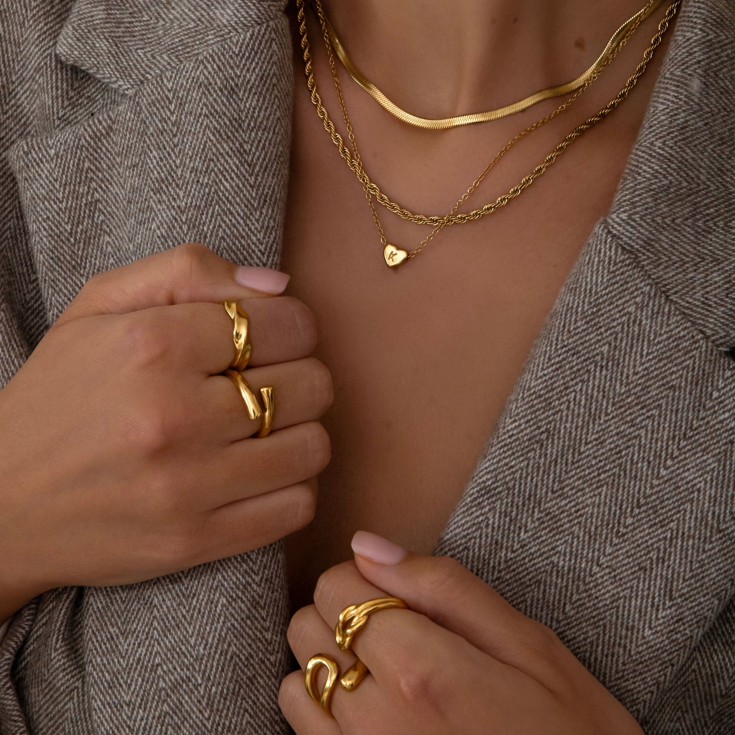 Amora – Collier Initiale Cœur Doré
