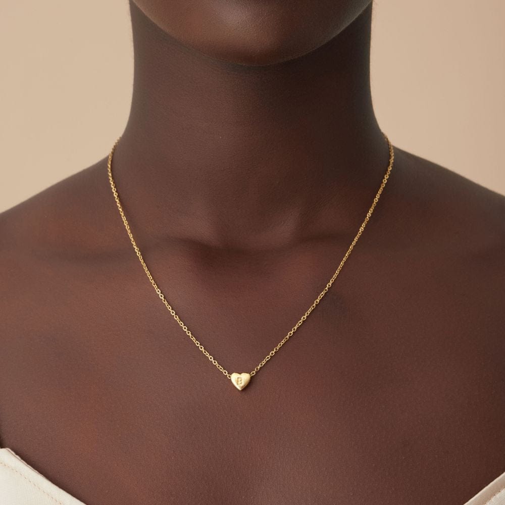 Amora – Collier Initiale Cœur Doré