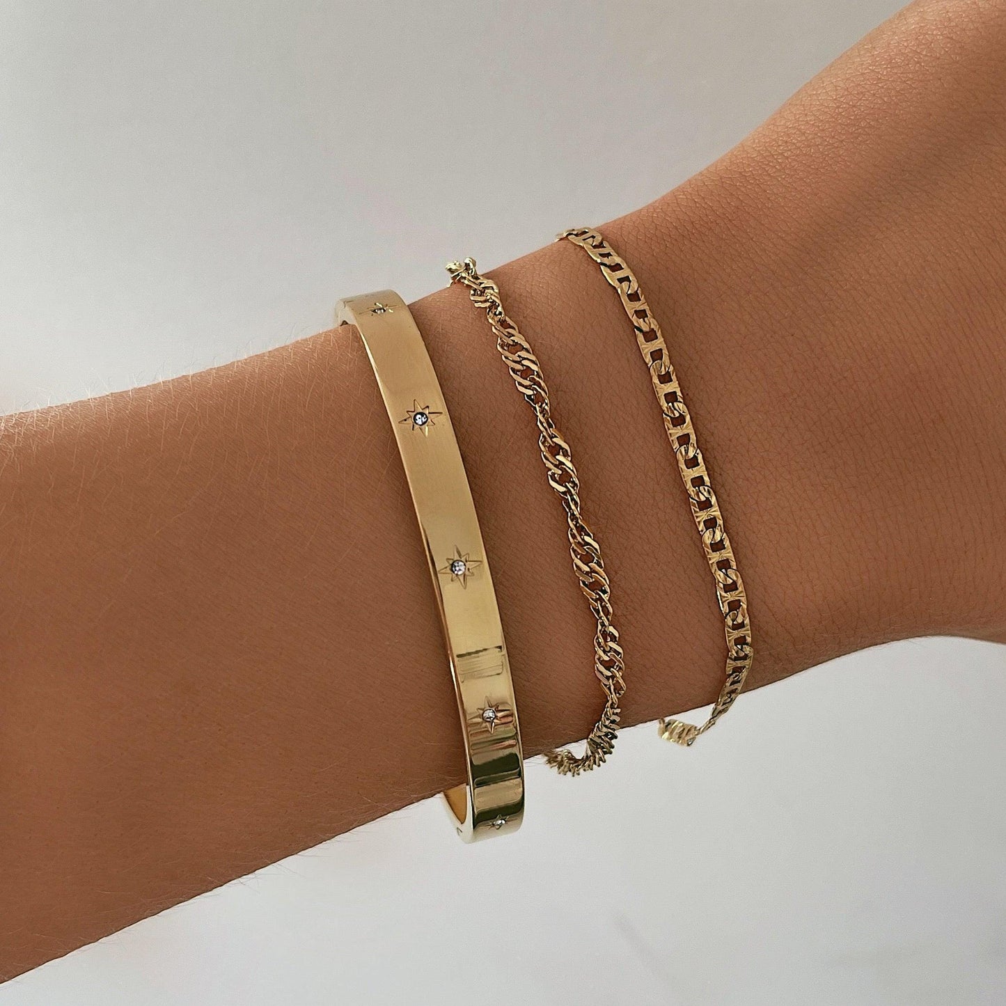 Joan – Bracelet Élégant en Acier Inoxydable