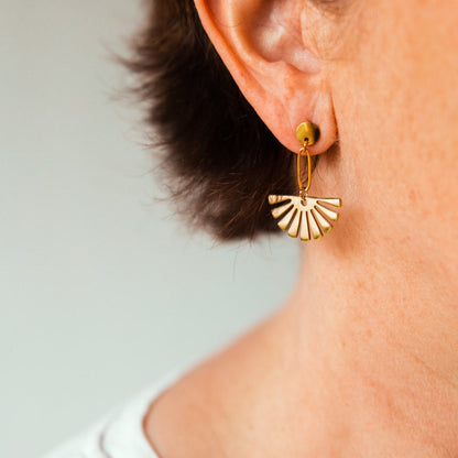 Boucles d'oreilles à goutte florale - Boucles d'oreilles en forme d'éventail