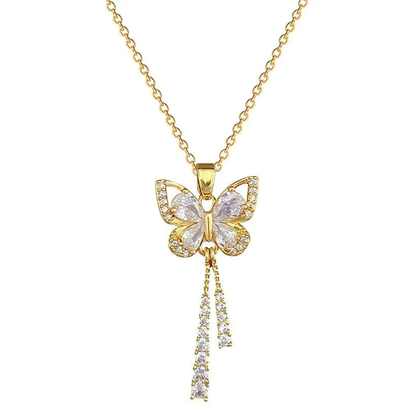 Avie – Collier Papillon Étincelant en Diamants