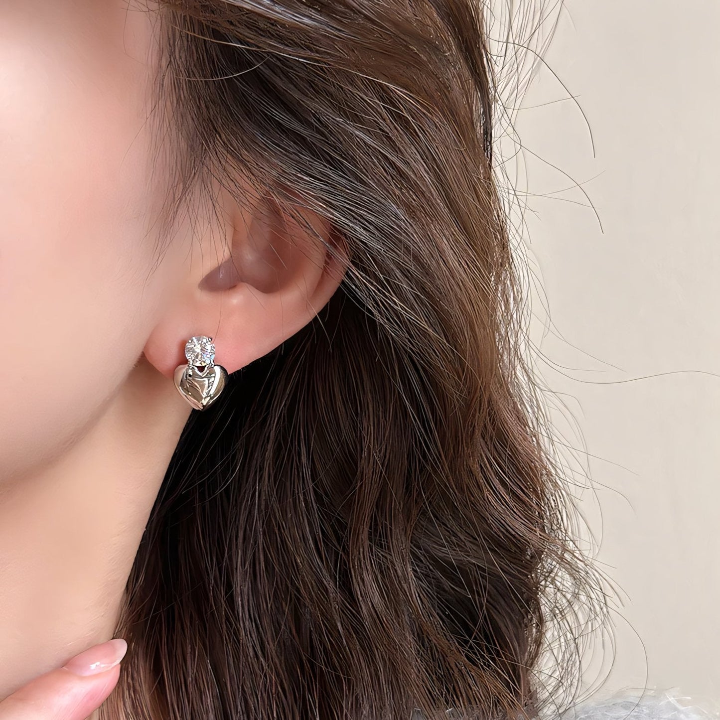 Coralie – Mini Boucles Cœur Dorées