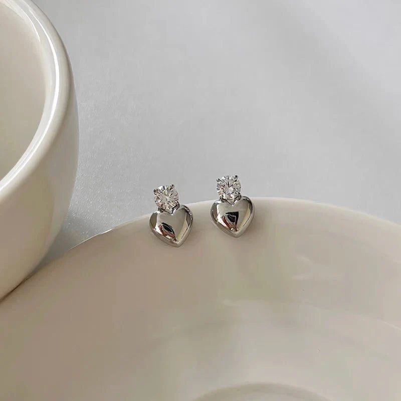 Coralie – Mini Boucles Cœur Dorées