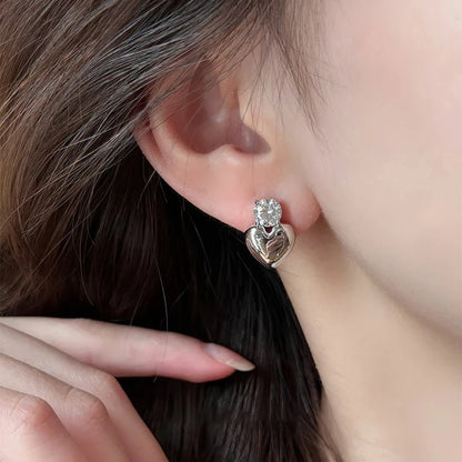 Coralie – Mini Boucles Cœur Dorées