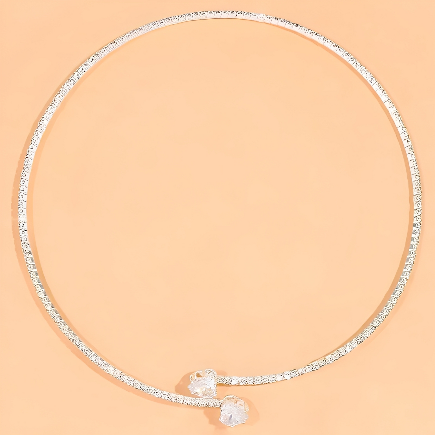 Olli – Collier Ras-du-Cou Cœur Ouvert en Diamants
