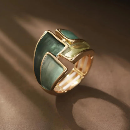 Clara – Bague Créative Minimaliste et Polyvalente