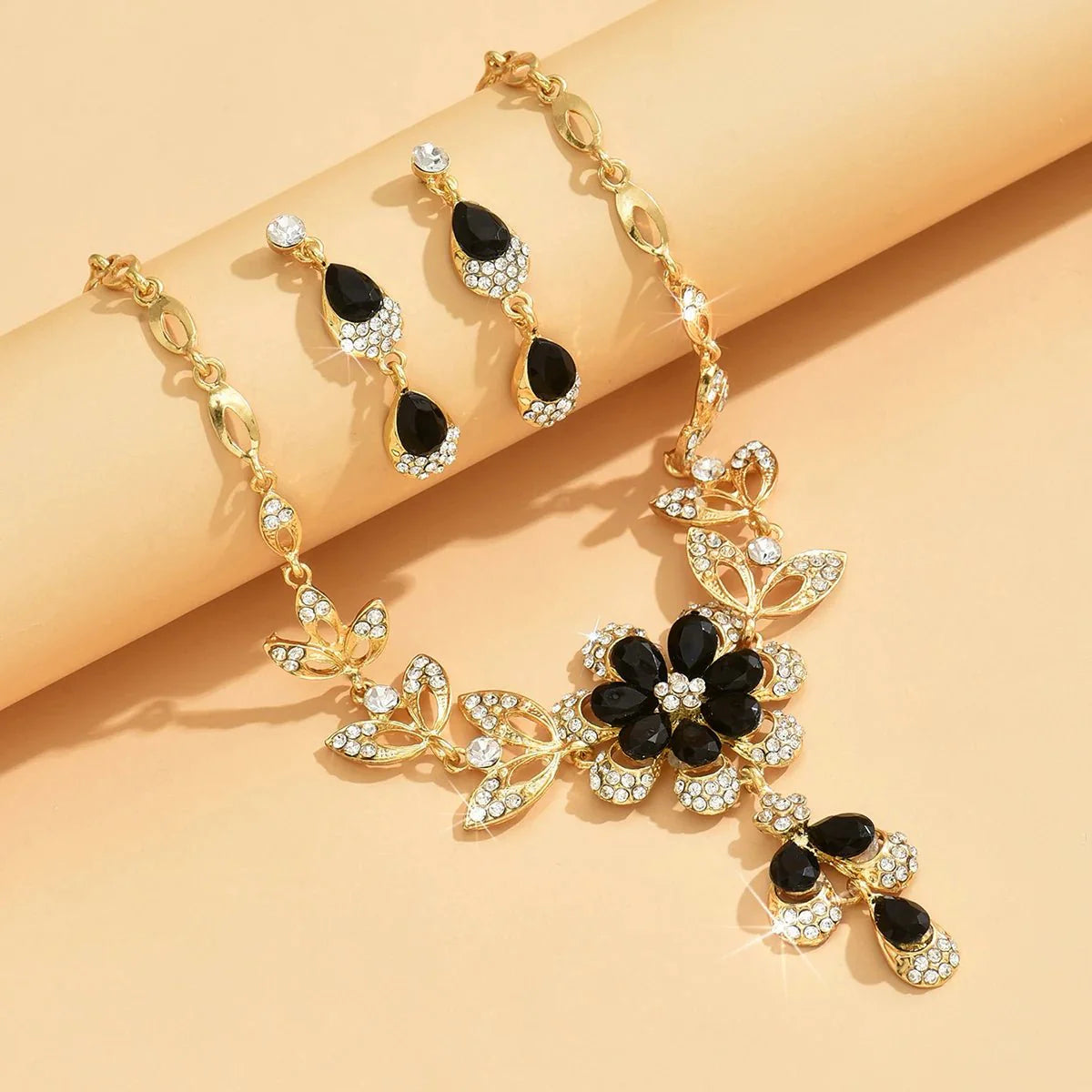 Reina – Ensemble Fleur de Diamant