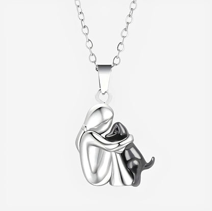 Miwa – Collier Petite Fille et Chien en Étreinte