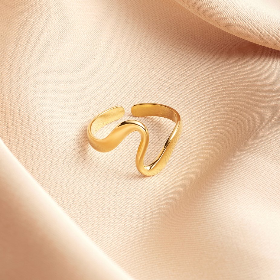 Valerie – Bague Vague en Or Élégante