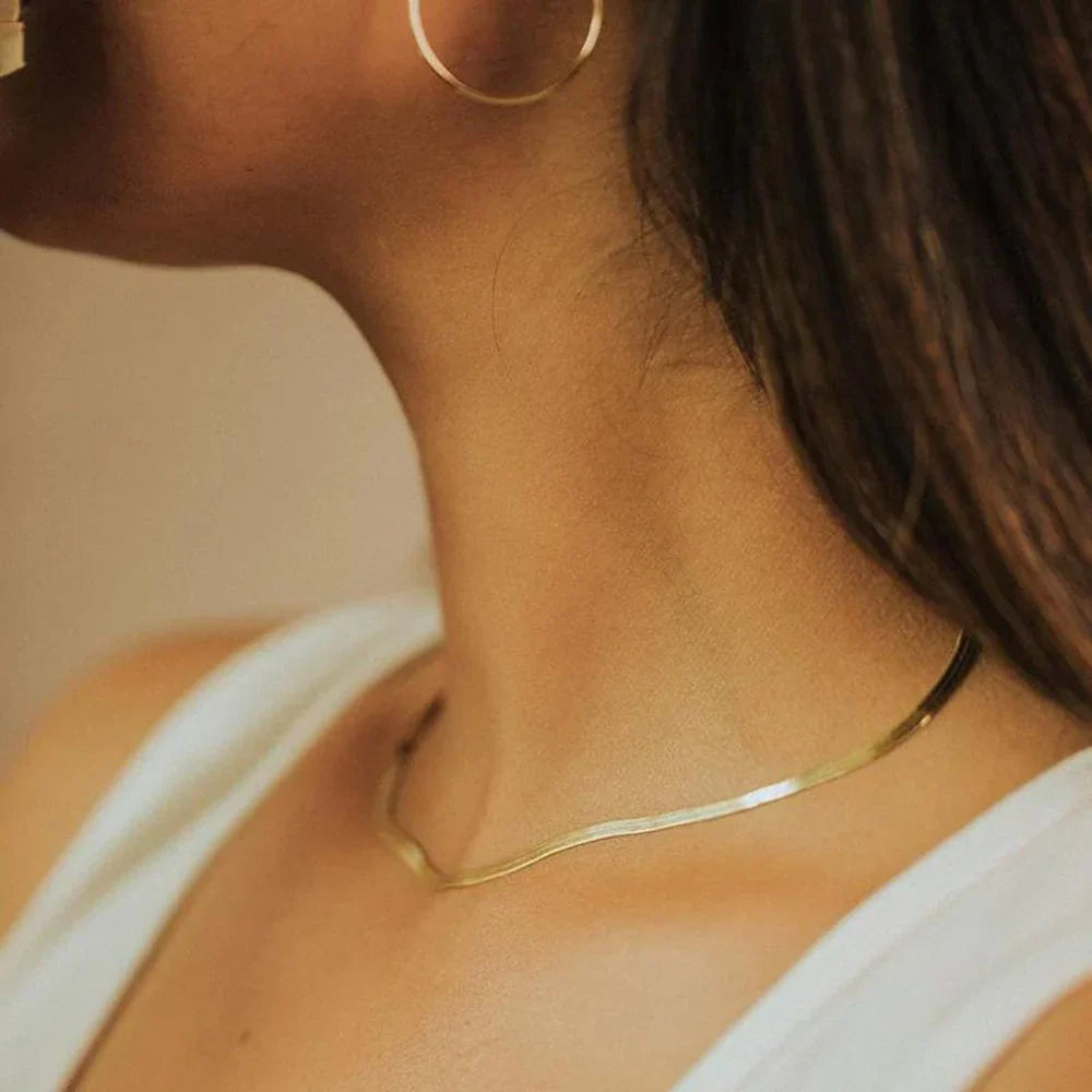 Elizabeth – Collier Chaîne Serpent Doré