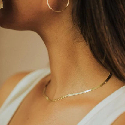 Elizabeth – Collier Chaîne Serpent Doré