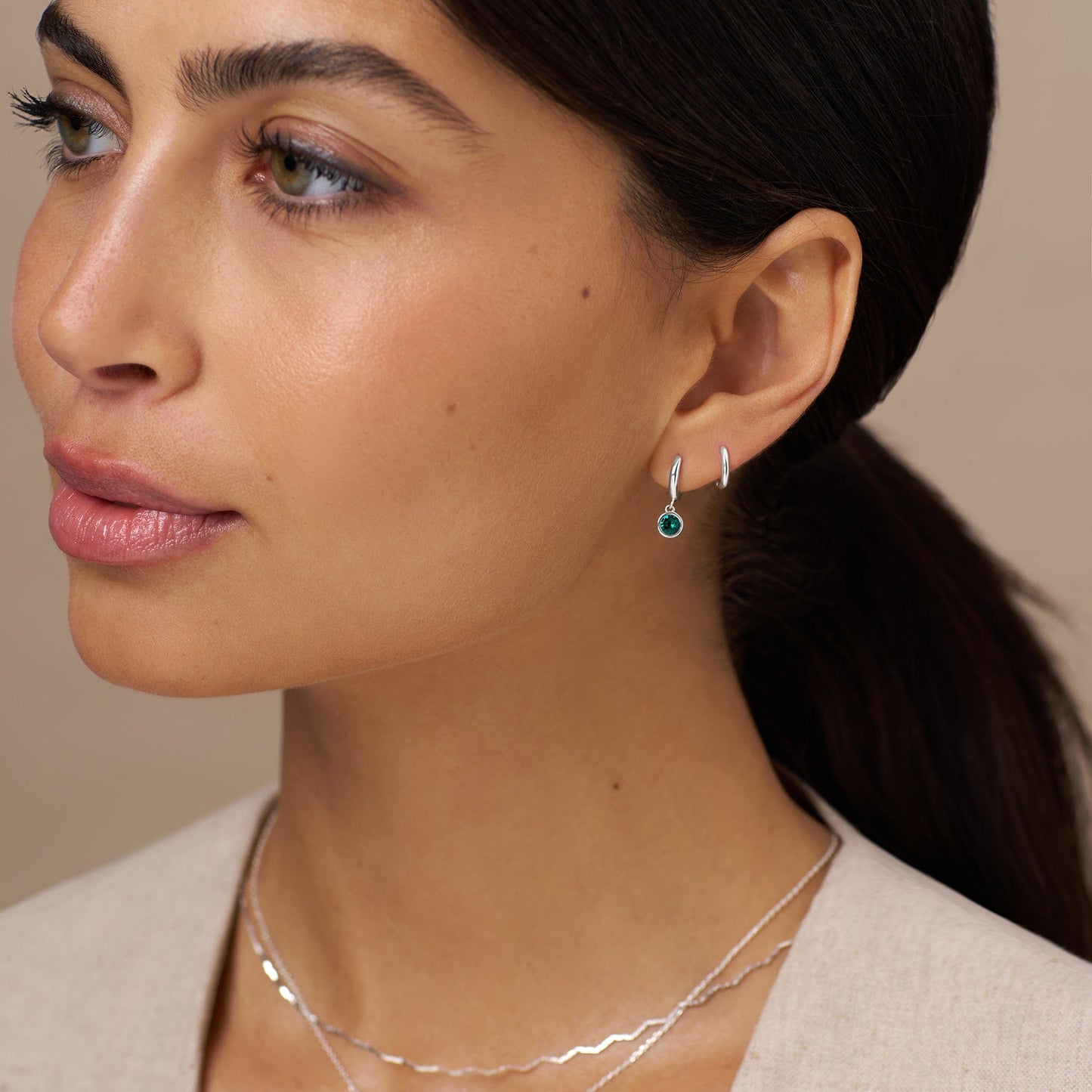 Léane – Mini Micro Créoles en Argent