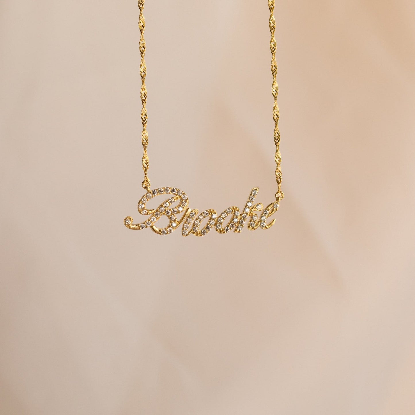 Claire – Collier Prénom Pavé Brillant