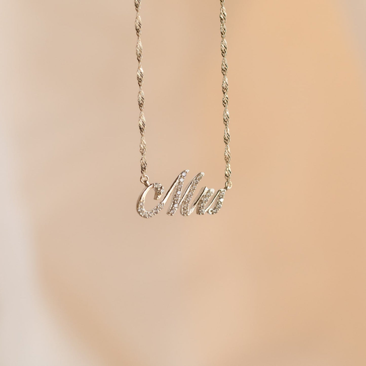 Claire – Collier Prénom Pavé Brillant