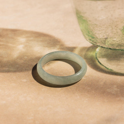 Amelie – Bague Fine en Jade