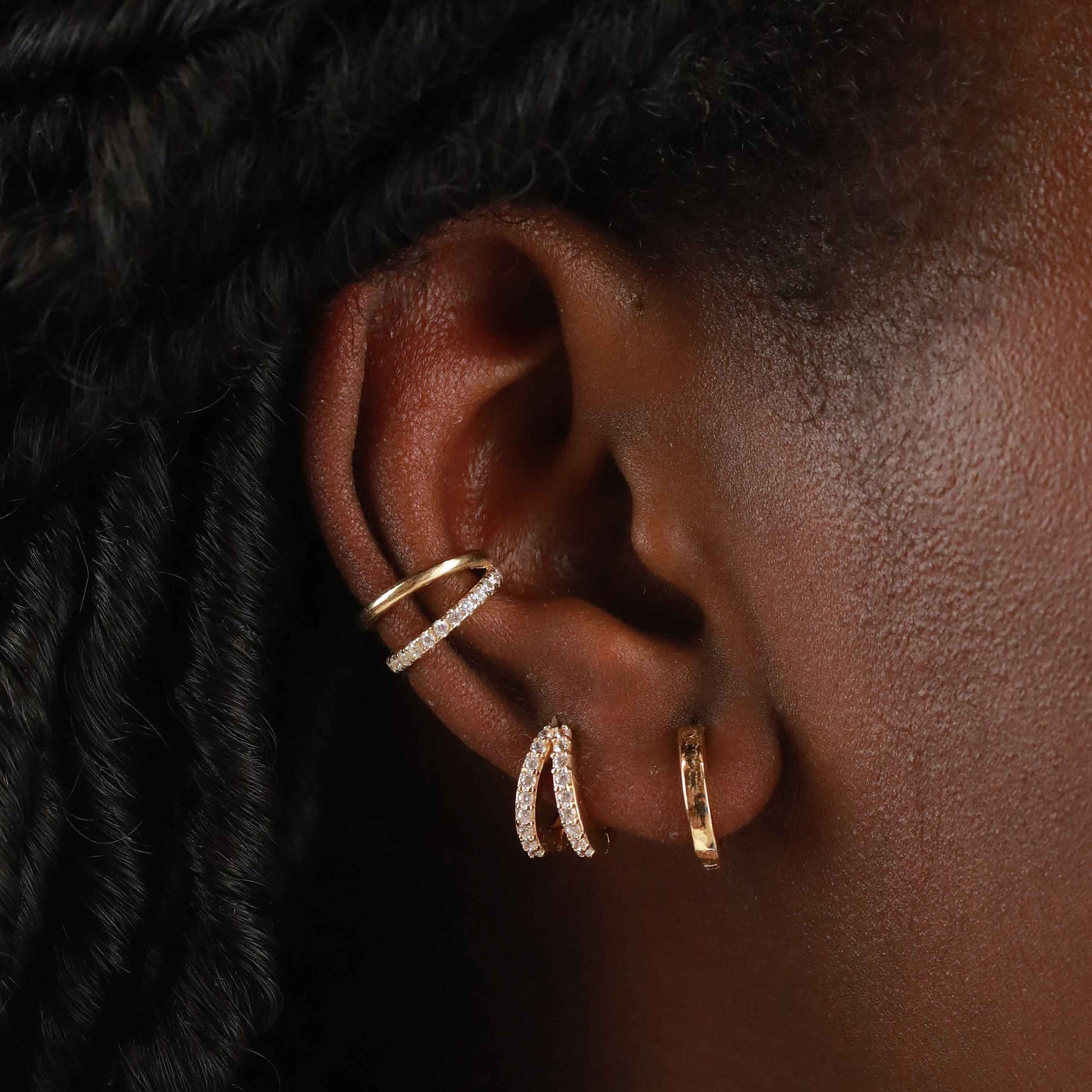 Mia – Créoles en Or avec Design à Double Rang