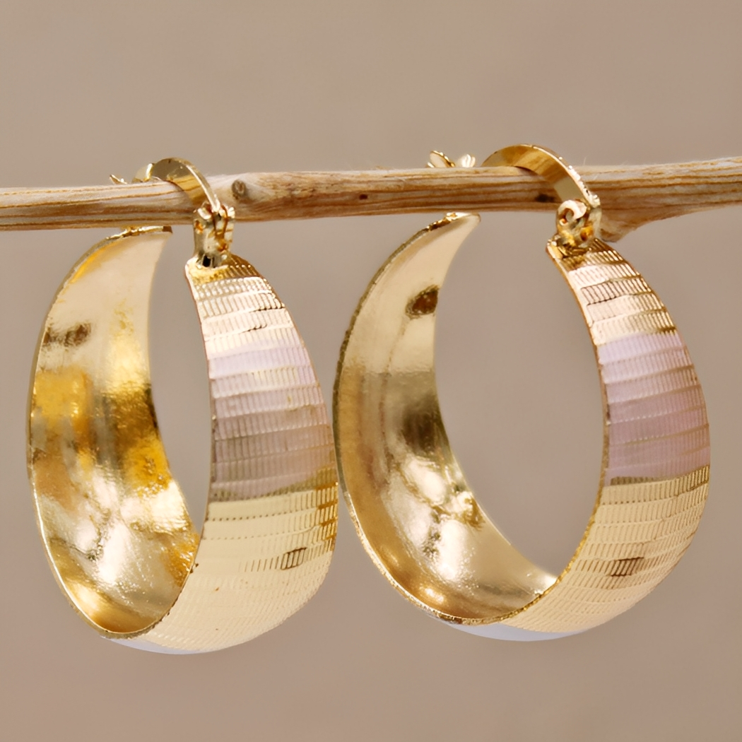 Lena – Boucles d’Oreilles Dorées Élégance Luxe