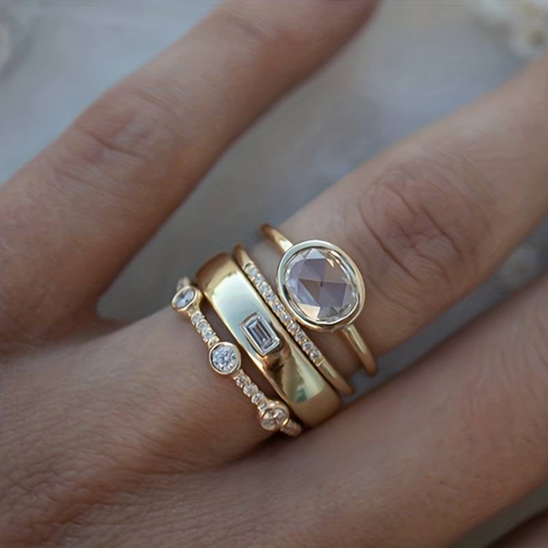 Lily – Ensemble de Bagues en Or et Zirconium