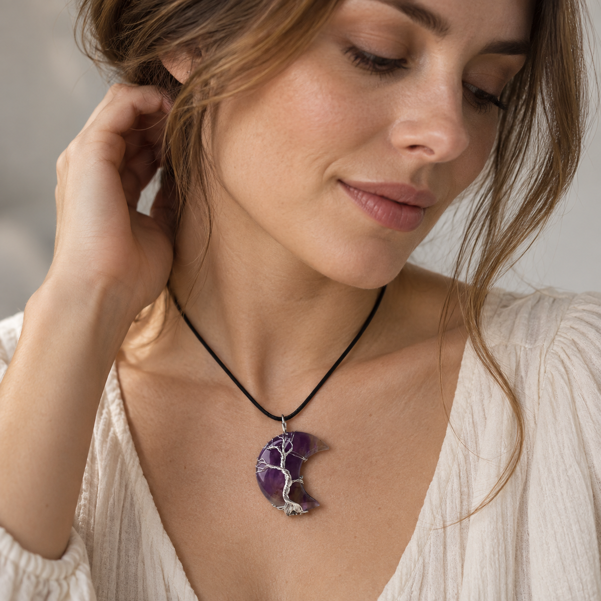 Collier Femme avec Arbre de Vie et Pendentif Lune